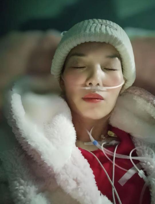 抗癌博主千千离世，生命的坚韧与脆弱