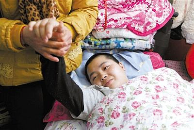 台早产女婴术后瘫痪事件深度解析