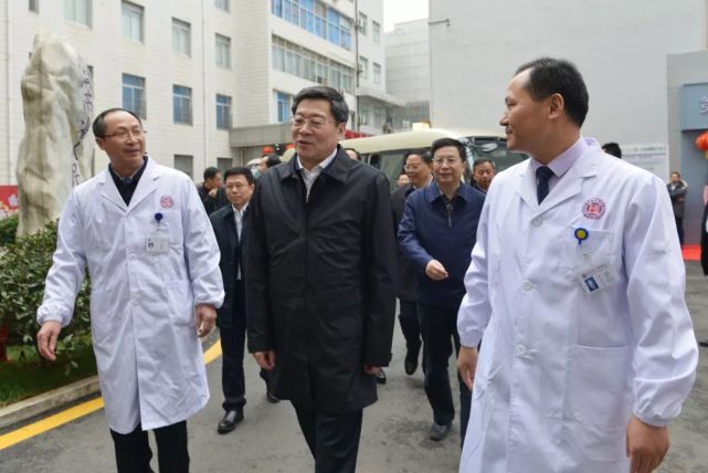 湖南省委书记赴韶山，探寻红色基因，共谋发展新篇章