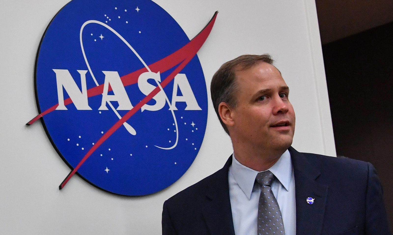 NASA关闭部分社交媒体，背后的原因与影响