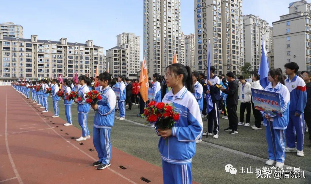 男子买彩票中得巨额奖金，揭秘幸运背后的故事