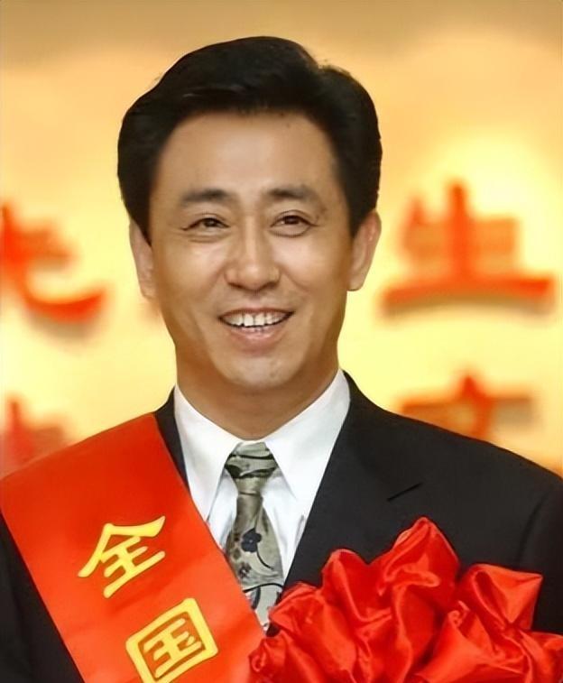 许家印前妻丁玉梅两项申请被拒背后的故事