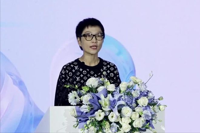 聚焦百度女副总裁，引领未来的力量