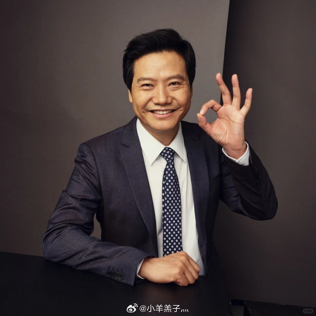 雷军小米YU7樱花照，科技与美的完美结合