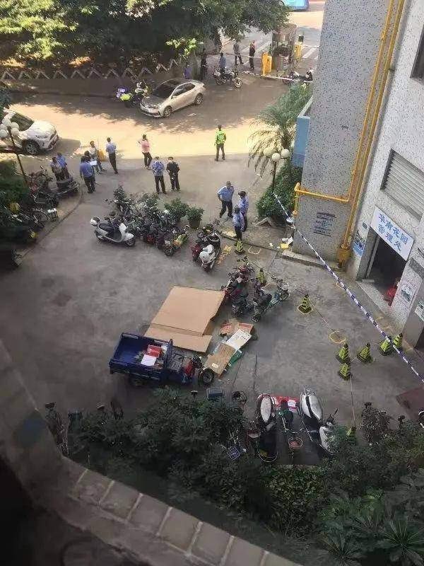 聚焦成都，快递员遭遇坠楼事件深度解析