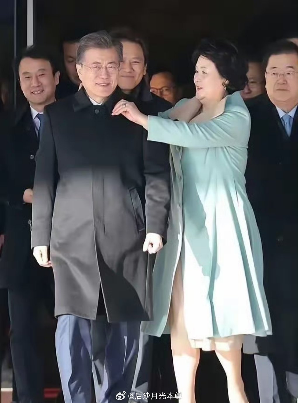 文在寅父女双双被检方调查的背后