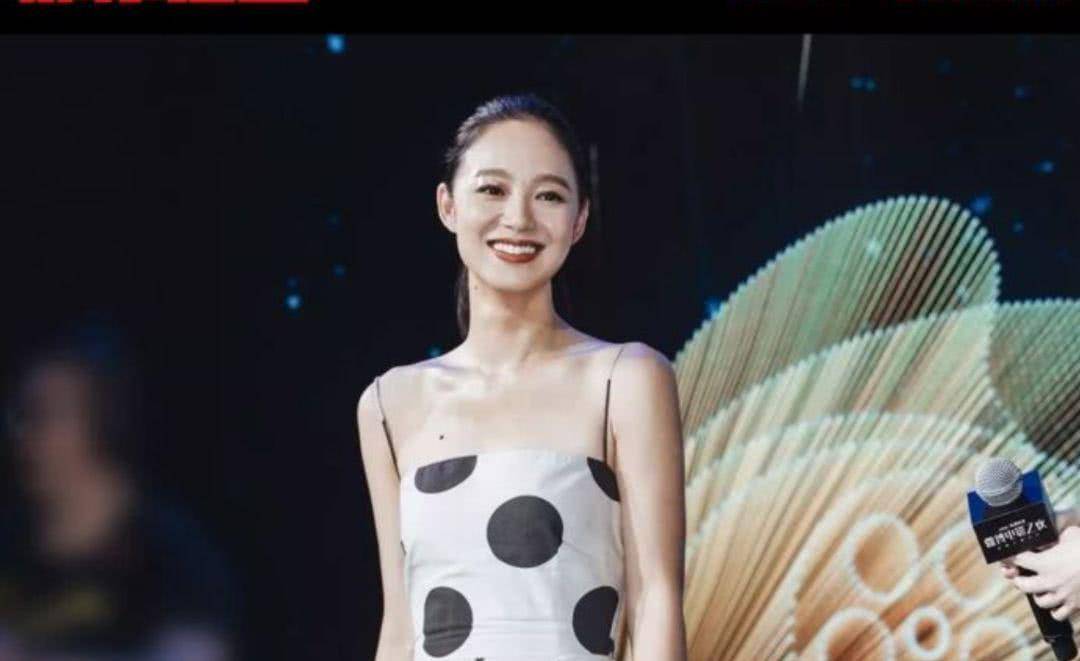 从打工妹到女首富，她要去香港IPO了，逆风翻盘的商业传奇