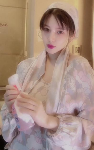 杜淳妻子王灿的岁数之谜，探索明星背后的爱情故事