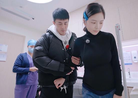 杜淳妻子王灿的岁数之谜，探索明星背后的爱情故事