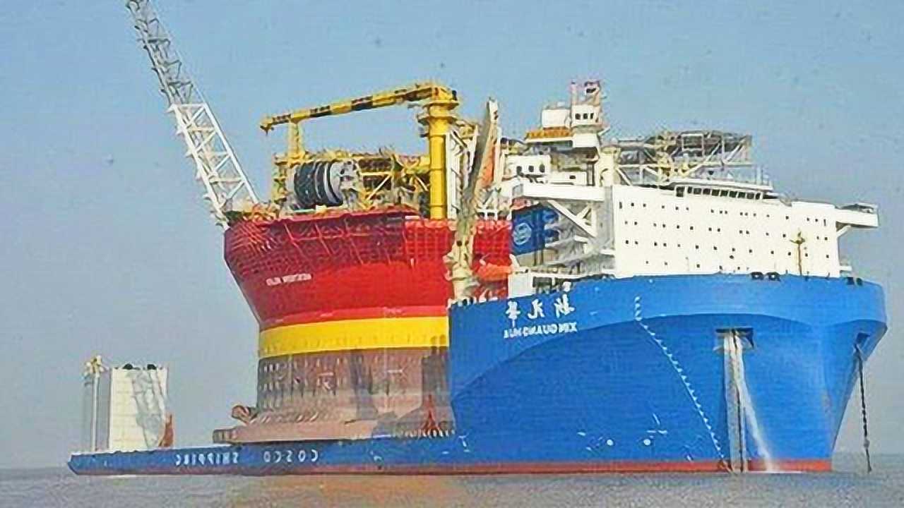 造价14亿元的中国巨船长啥样
