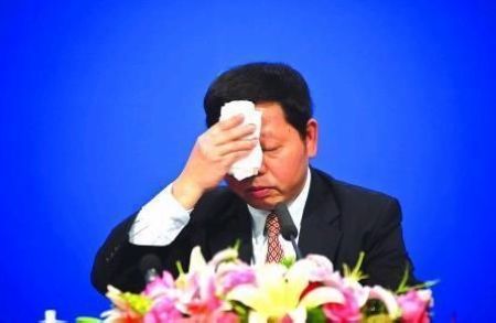 贪8亿！新疆原副书记李鹏新获死缓，警钟长鸣下的反思