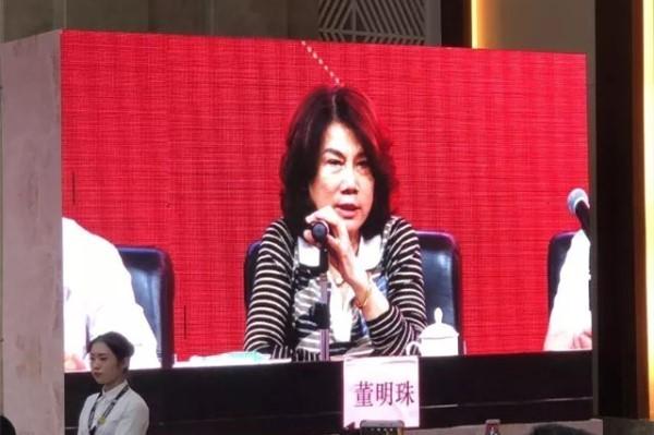 董明珠顺利连任格力电器董事，传奇背后的深度解析