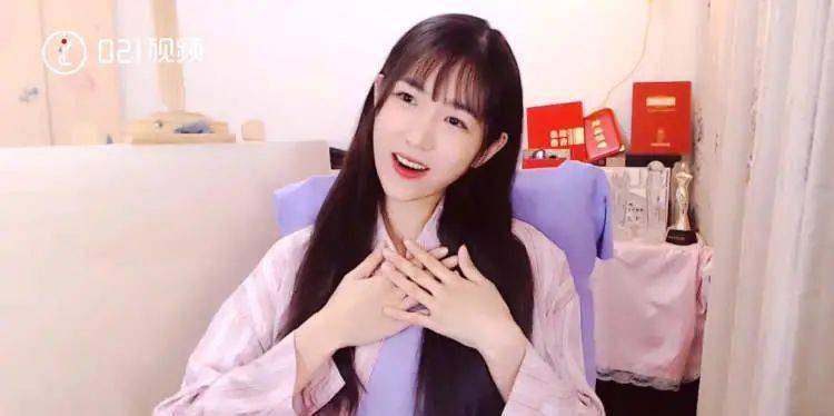 聋哑女孩主播，无声世界的闪耀星光
