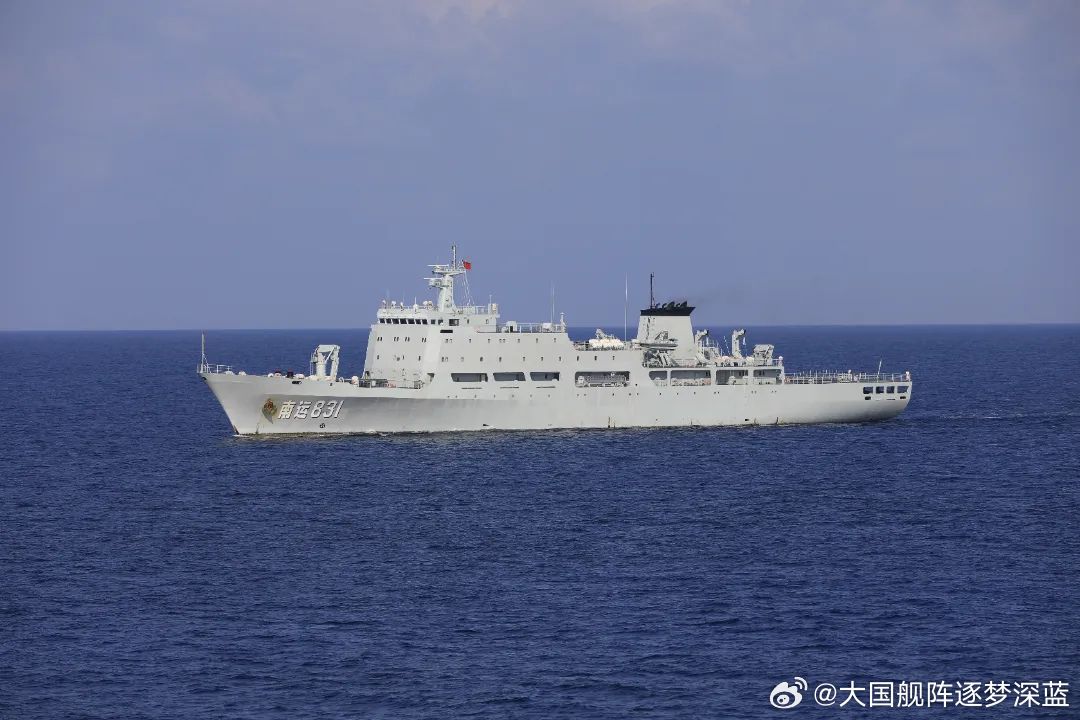 震撼！一次目睹30多艘海军现役舰艇的雄姿