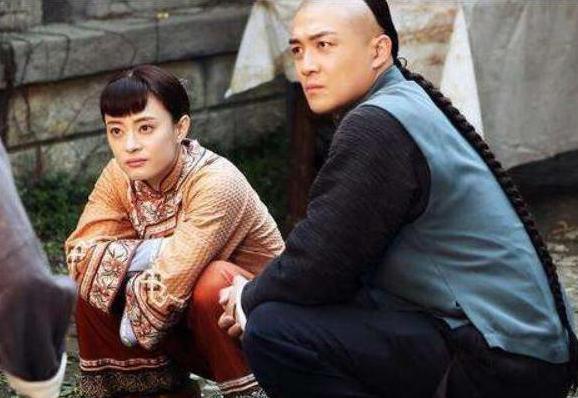 孙俪与杨紫的初见，星光熠熠的瞬间