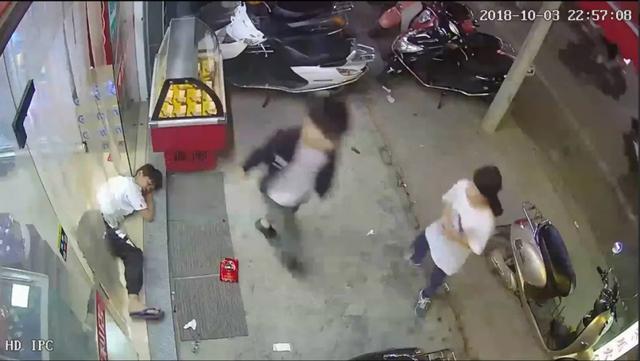 男子被打20个月后死亡，凶手判一年半背后的深思