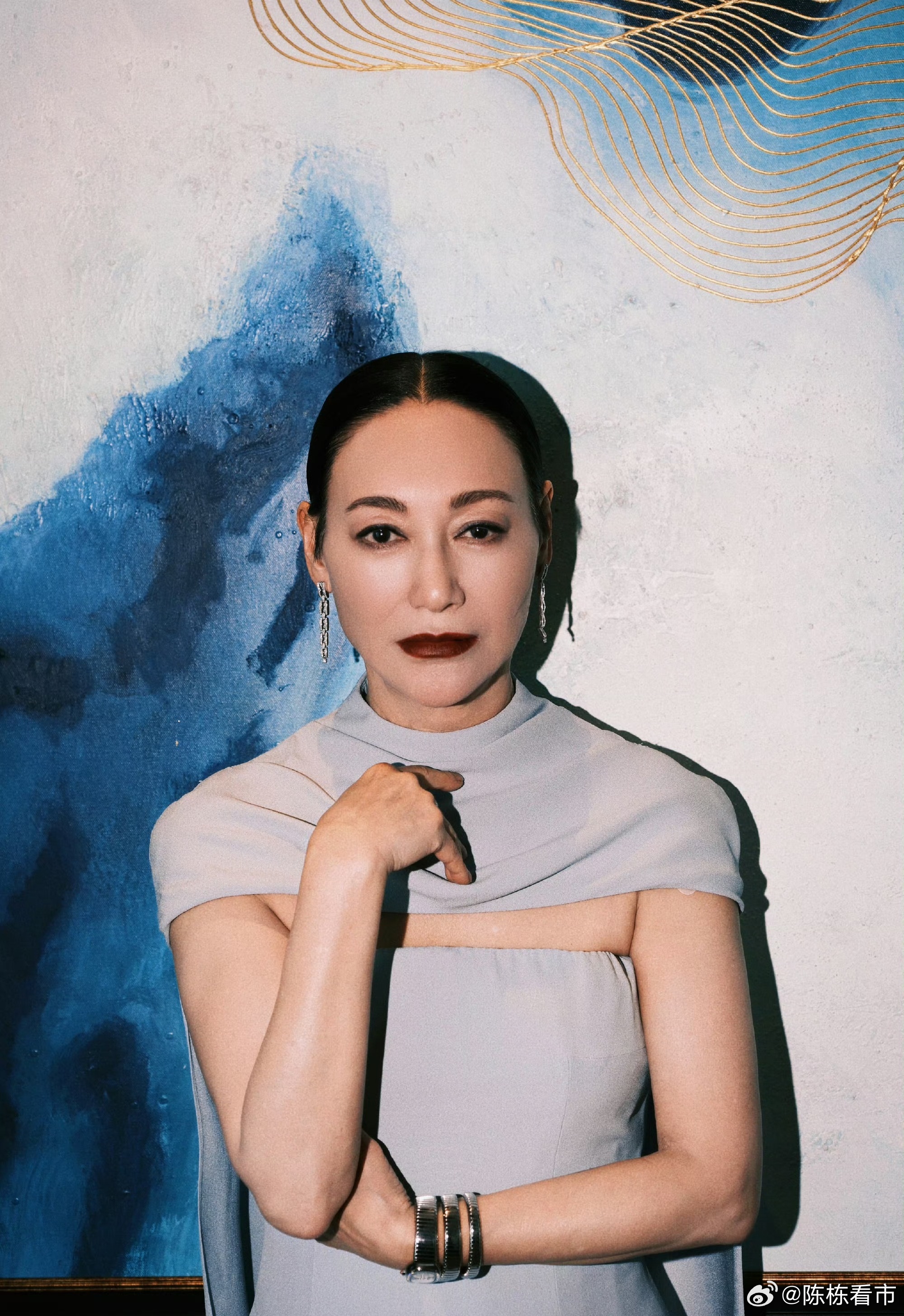 惠英红华表奖首位中国香港影后，荣耀背后的传奇故事