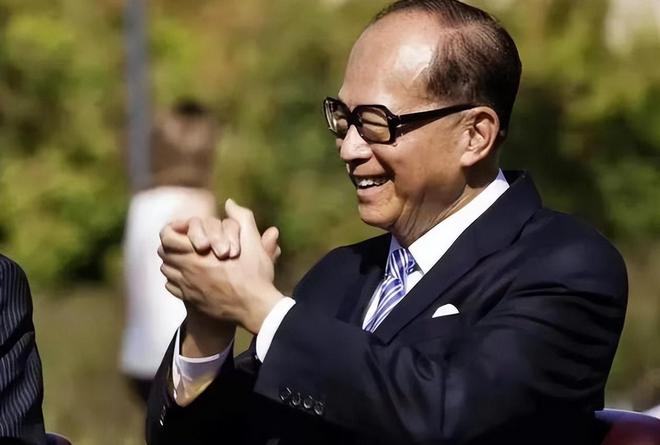 市场监管总局再回应李嘉诚卖港口，聚焦热点，深化监管
