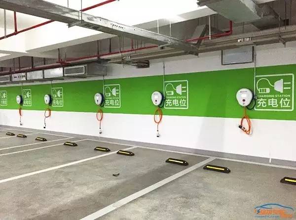 车站有免费充电的地方吗？全面解析车站充电设施现状