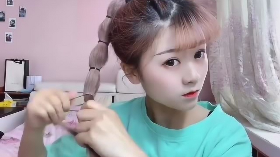 老师帮我梳头发