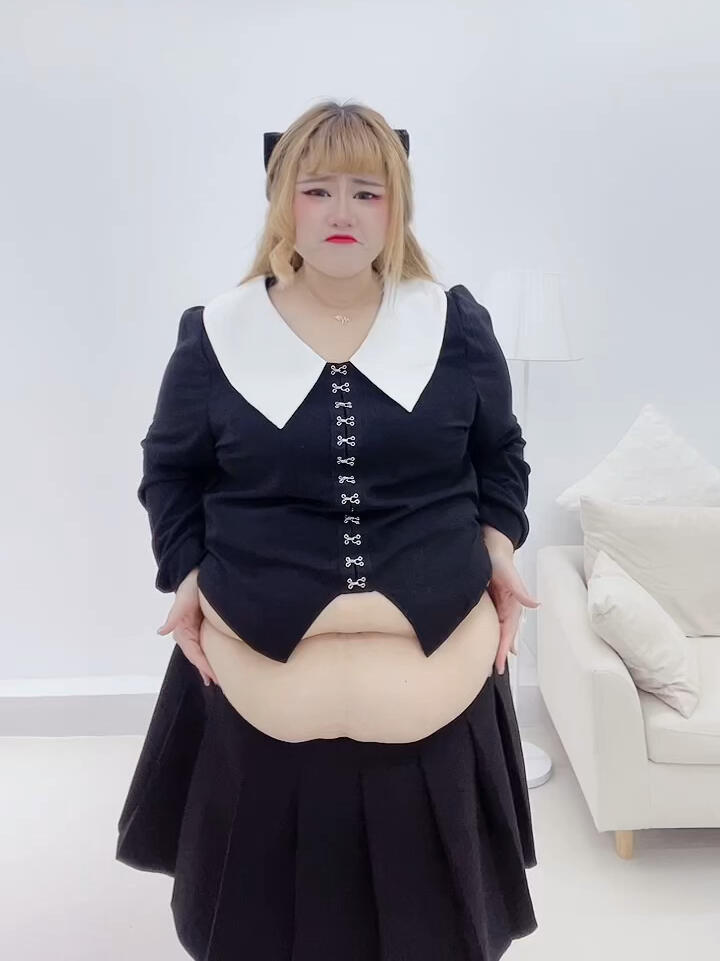 230斤女孩嗜甜如命，挑战味蕾的甜蜜之旅