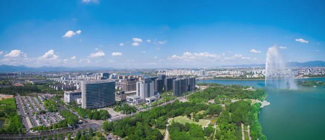 浙江衢州政府的创新实践与地方发展之路