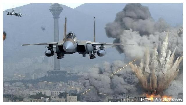 美军空袭兵器，尖端科技与致命力量的完美结合