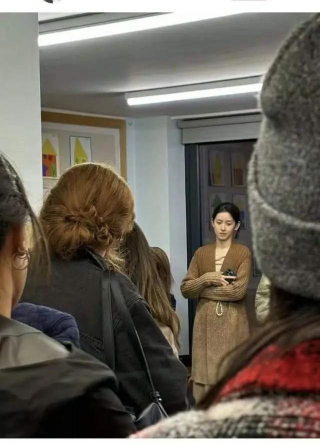 章泽天带8岁女儿伦敦追星之旅——揭秘一集的精彩瞬间
