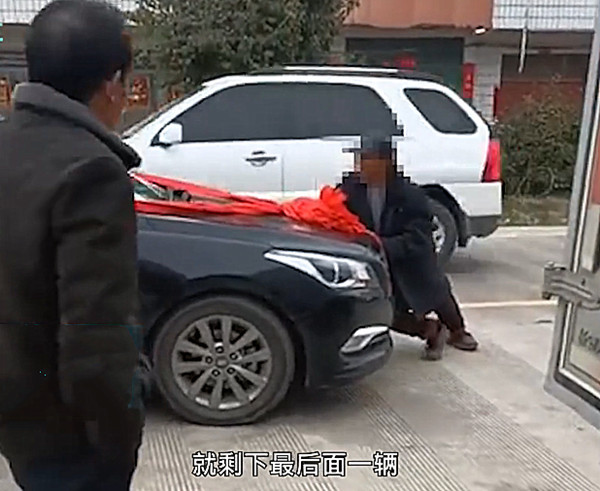 河南婚车顶着老人事件，真相、反思与呼唤社会正义