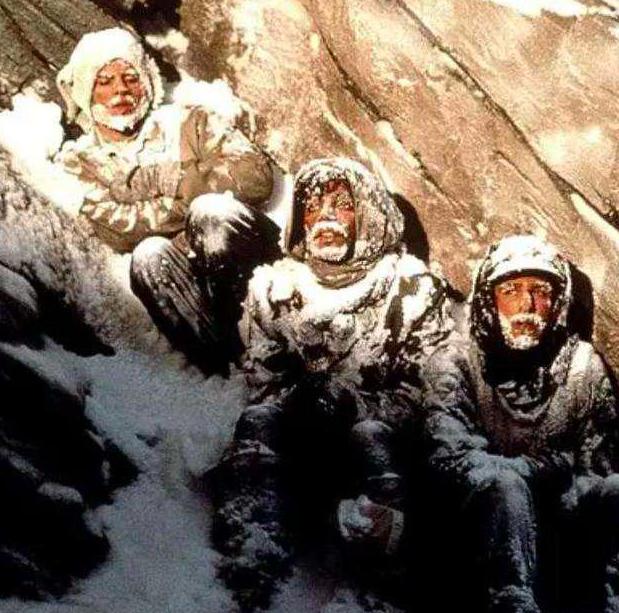 雪山求救背后的天价救援，2.8万的代价究竟意味着什么？