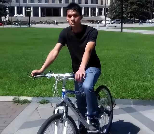 自行车背后的清华梦，探寻奋斗之路