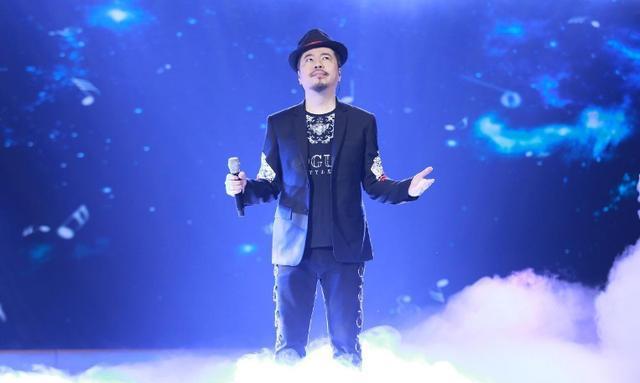 胡彦斌，金光璀璨之夜，赠予每一位观众的独特礼物