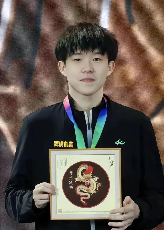 王楚钦2021，闪耀乒坛的新星之路