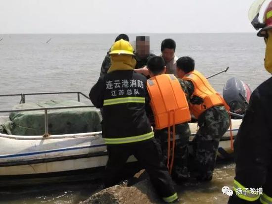 男星姜涛坠海获救画面曝光，惊心动魄的瞬间与生命的奇迹