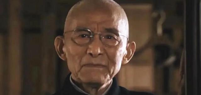 游本昌现场表演，一场震撼人心的艺术盛宴