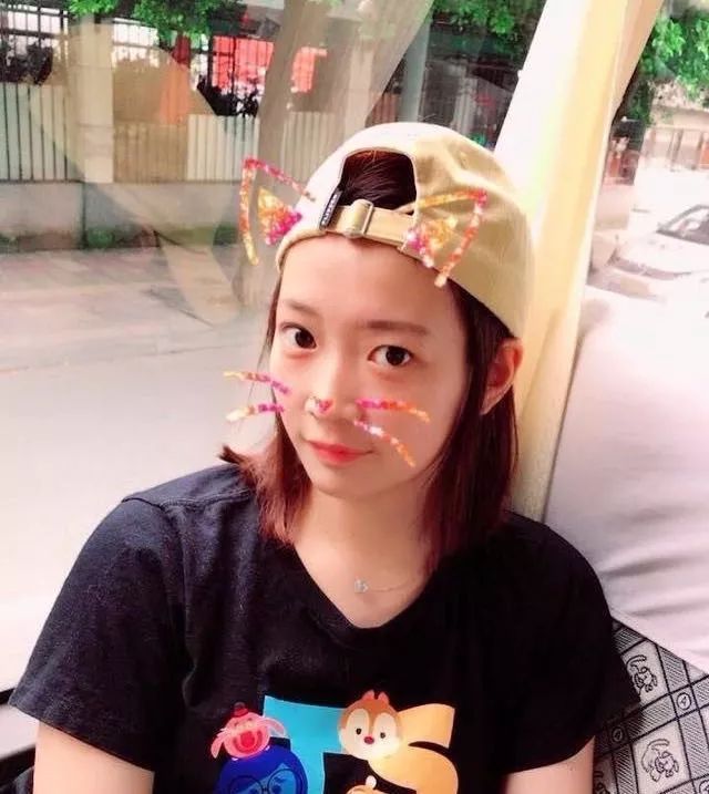 黄雅琼生活照，聚焦镜头下的多彩生活